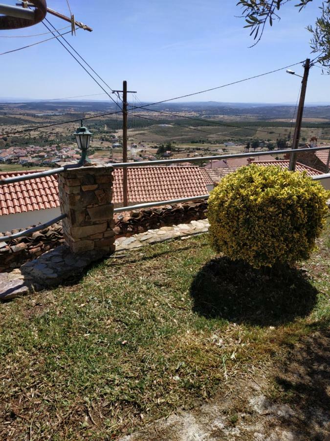 Willa Casa Do Alecrim Penha Garcia Zewnętrze zdjęcie
